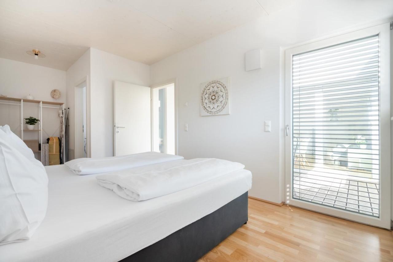 Helles, Neues Dg Apartment Mit Blick Zum Donauturm فيينا المظهر الخارجي الصورة